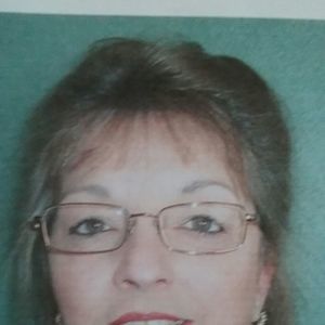 Meet your Posher, Lynn d.